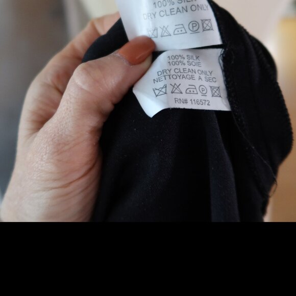 $425 ISSA London dress size US 6 black with beige abstract print 100% silk flare - Picture 14 of 14